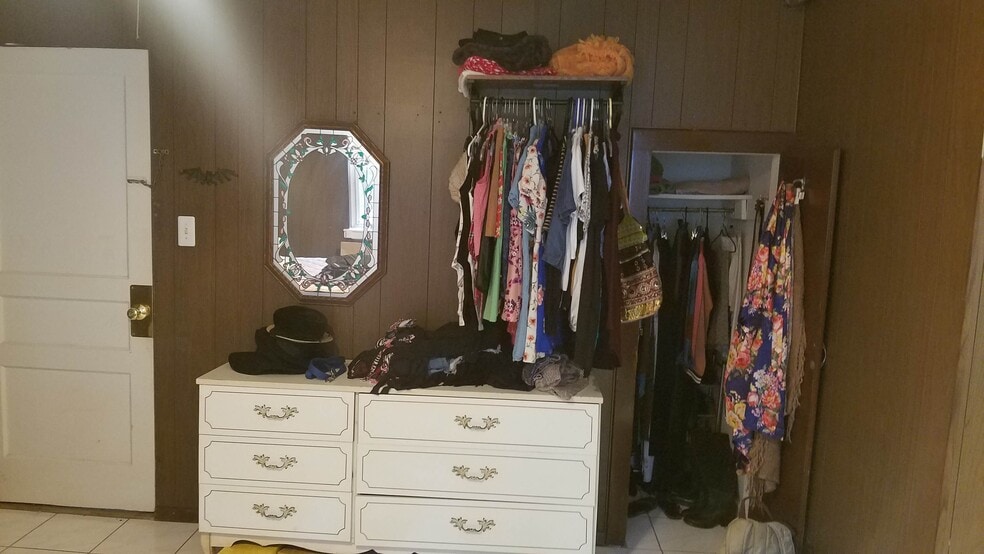 Entrance used for dresser with access to closet - 9007 70th Dr