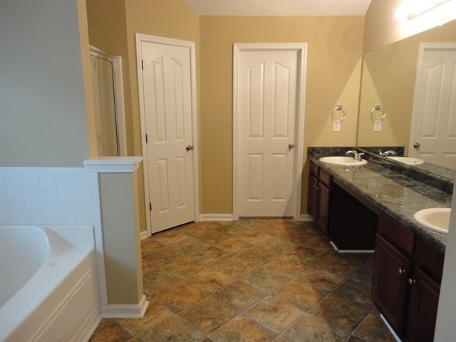 Building Photo - 3345 Thorneridge Trl