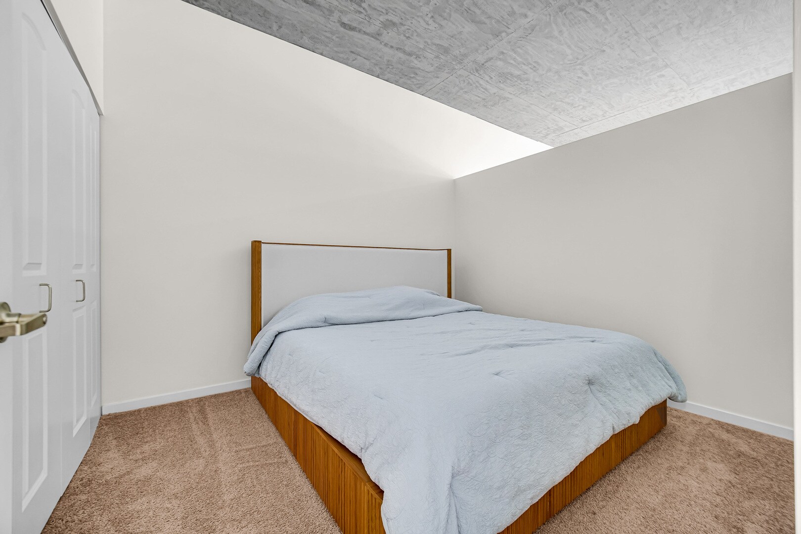 Building Photo - 1345 S Wabash Ave