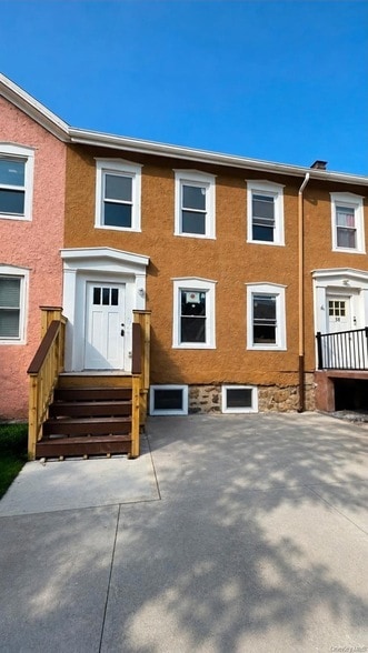 Building Photo - 60 Schneider Ave