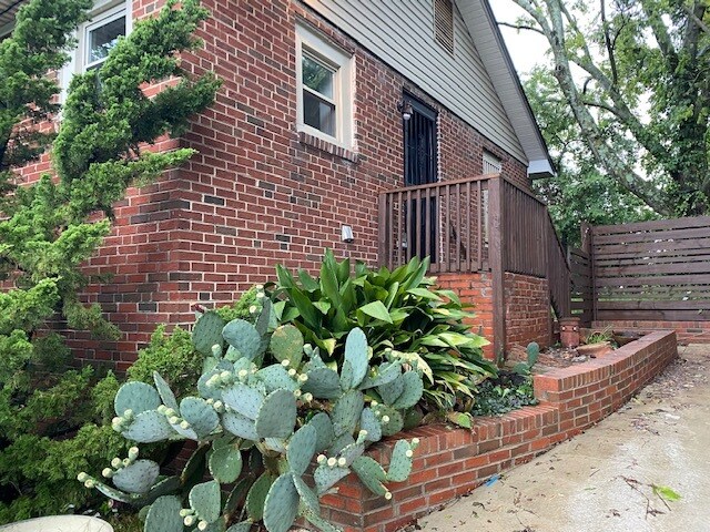 Building Photo - 209 43rd St S