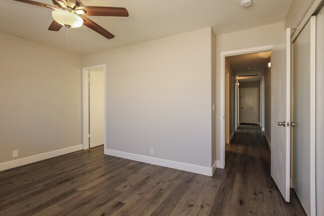 Building Photo - 15746 W Young St