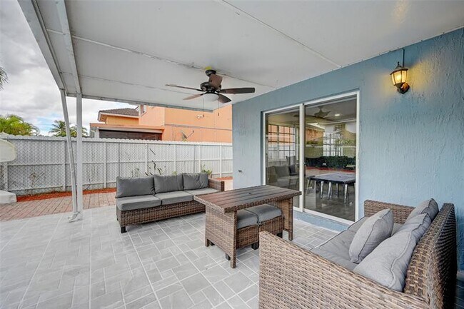 Building Photo - 14125 SW 167th Terrace