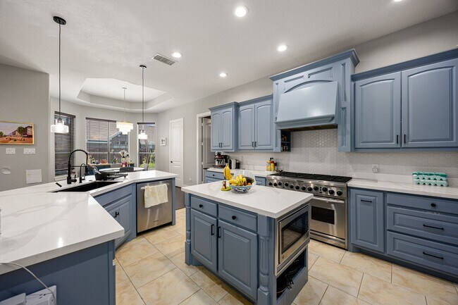 Building Photo - 25207 Summer Chase Dr