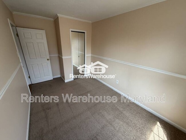 Building Photo - 4513 Sipple Ave