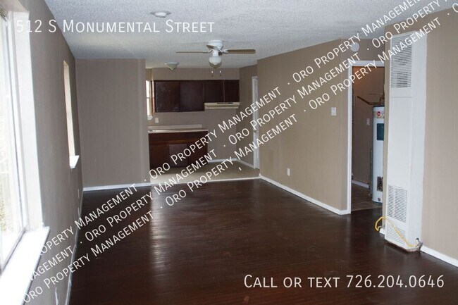 Building Photo - 512 S Monumental St