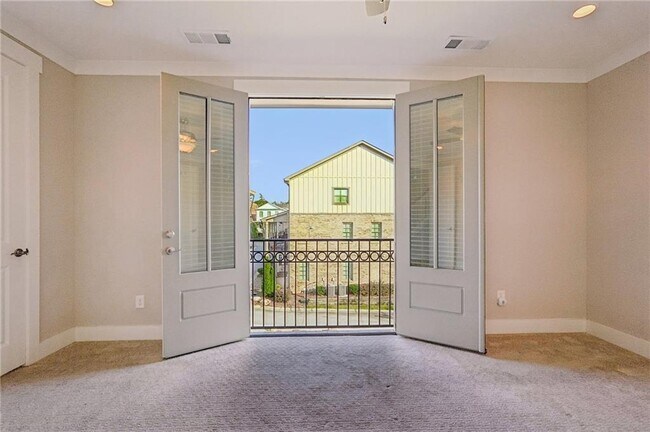 Building Photo - 6075 Webster Cir