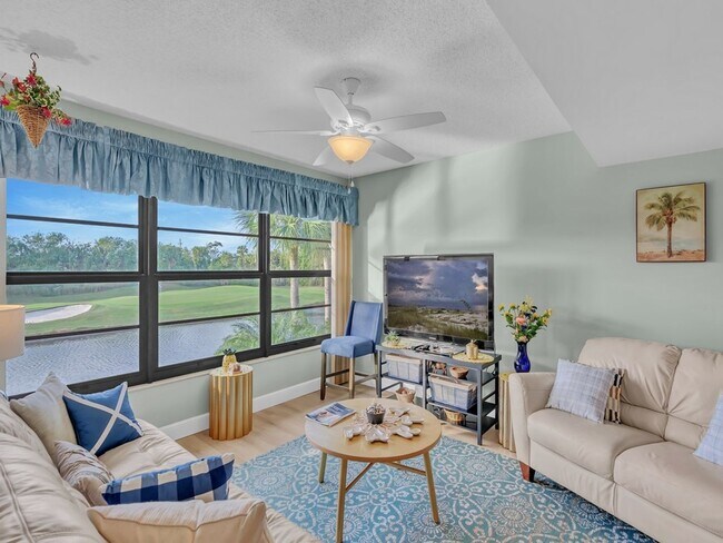 Building Photo - 55+ Golf Views Furnished 2/2 Condo Annually or Seasonally