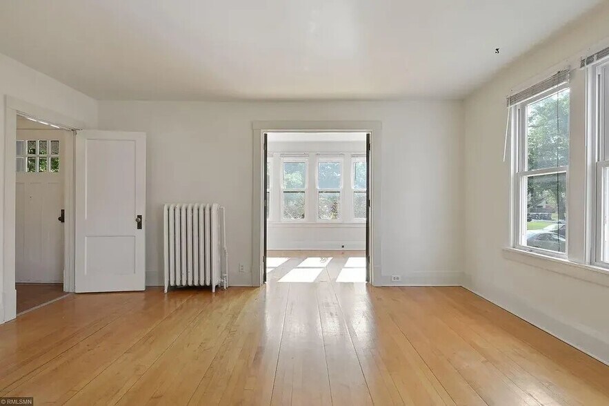 Building Photo - 2748 Aldrich Ave S