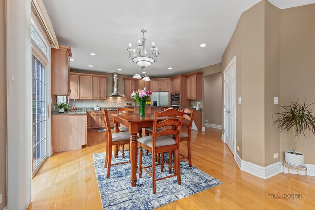 Building Photo - 312 Camargo Ct
