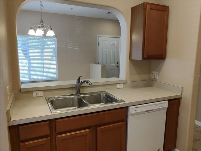 Building Photo - 12975 Tiger Eye Dr