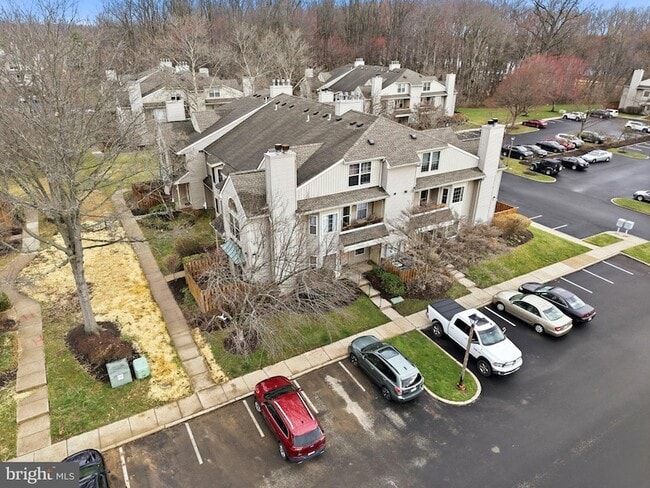 Building Photo - 3403 Waltham Ct