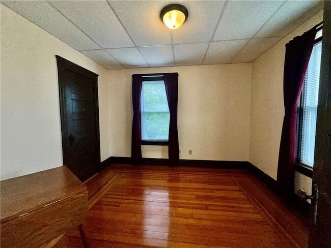 Building Photo - 14 Courtland St