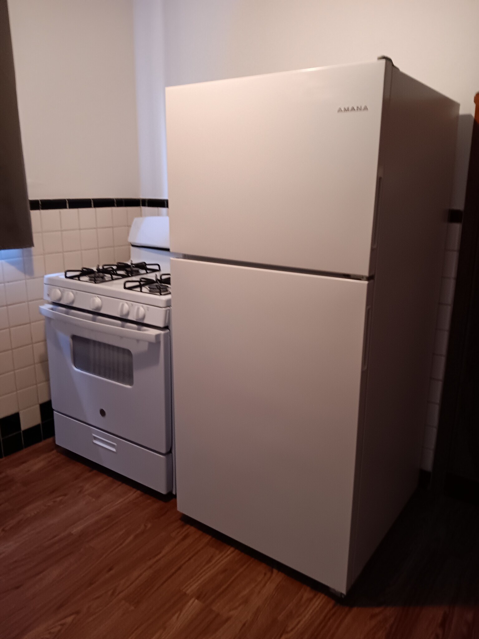Gas Stove & Refrigerator - 4753 Rapid Run Rd