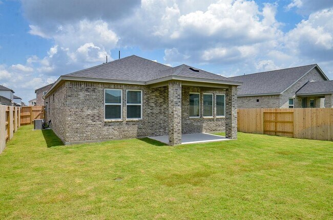 Building Photo - 9727 Rialto Hts Dr