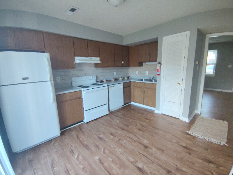 Building Photo - 36 Duguid Dr