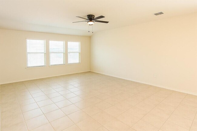 Building Photo - 208 Durata Dr