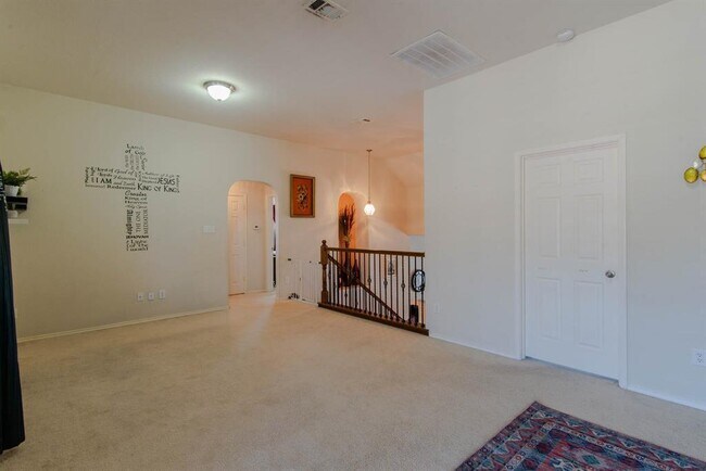 Building Photo - 8373 Brightside Ln