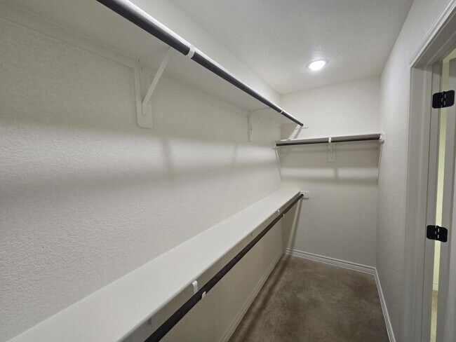 Building Photo - 205 Stillhouse Rd