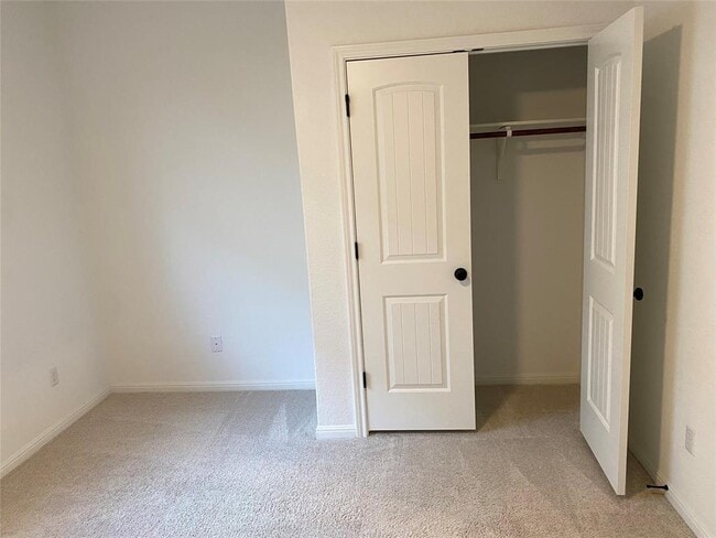 Building Photo - 115 Lyrebird Ln