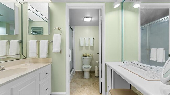 Building Photo - 2710 Nassau Bend