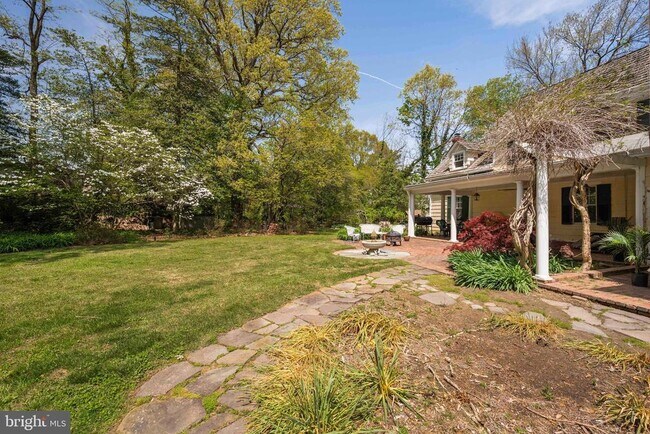 Building Photo - 3408 Wessynton Way