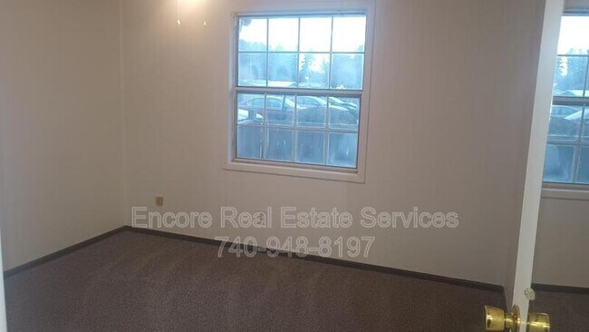 Building Photo - 887 N 21st St