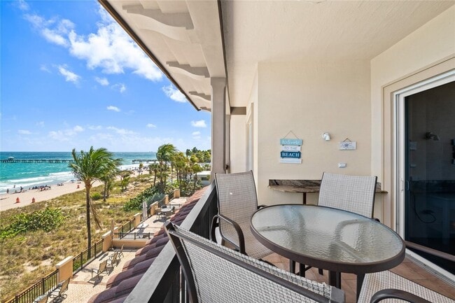 Building Photo - 4444 El Mar Dr