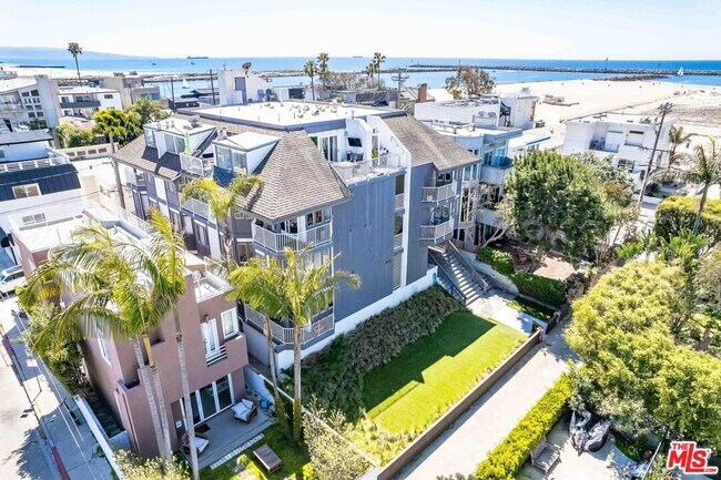 Building Photo - 24 Westwind St