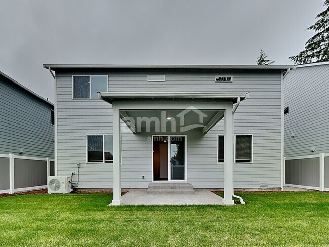 Building Photo - 7929 Selah St SW