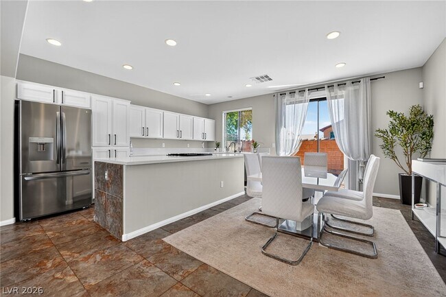 Building Photo - 3932 Bagua Ct