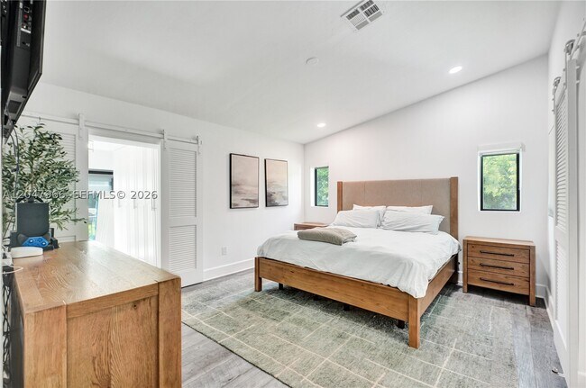 Building Photo - 22421 SW 184th Ave