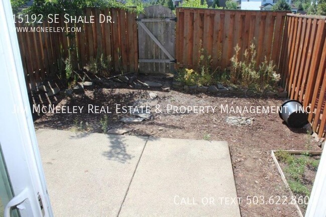 Building Photo - 15192 SE Shale Dr