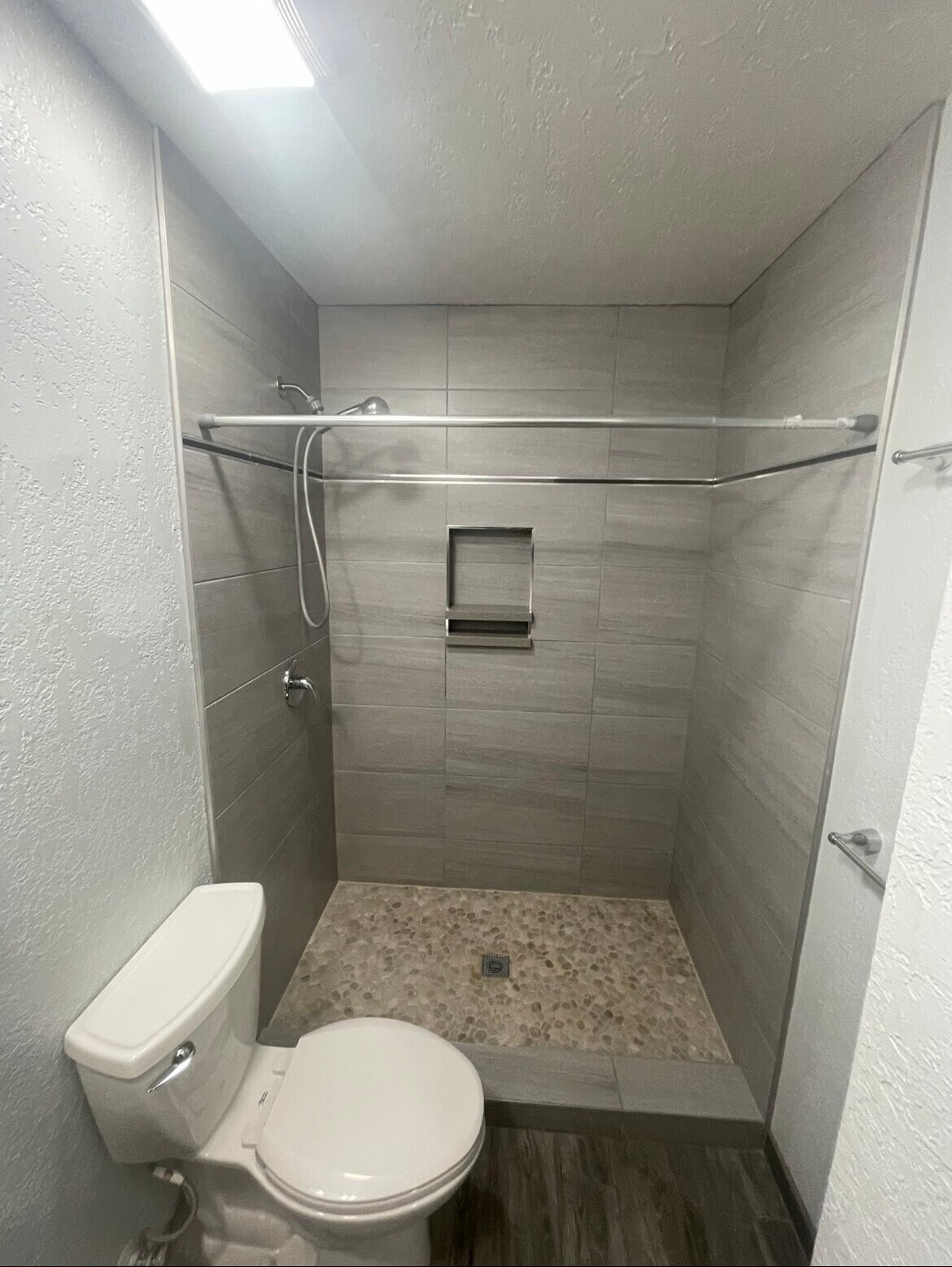 Building Photo - 2825 N Los Felices Rd