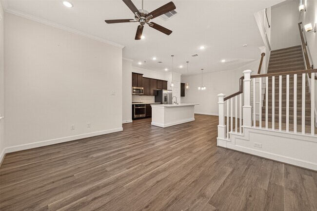 Building Photo - 11413 Velvet Fld Dr