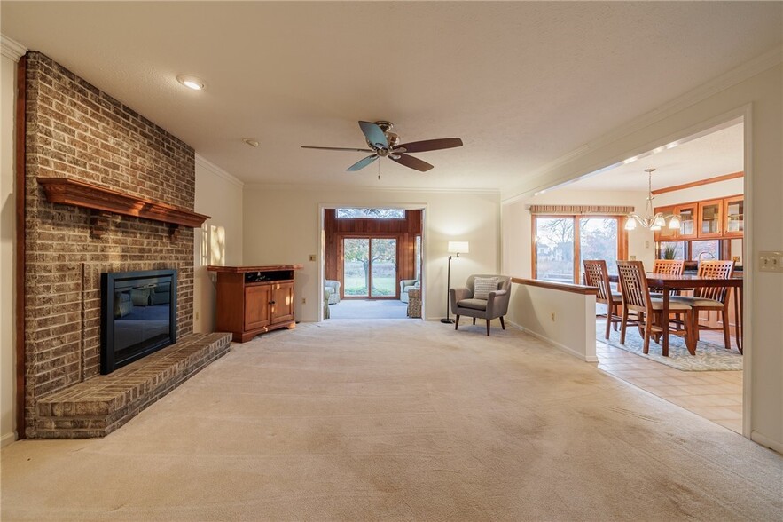 living room with firespace - 9 Glen Valley Dr