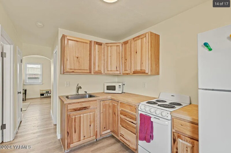 Building Photo - 508 2nd Ave