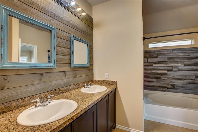 Building Photo - 6300 Leaping Fawn Dr