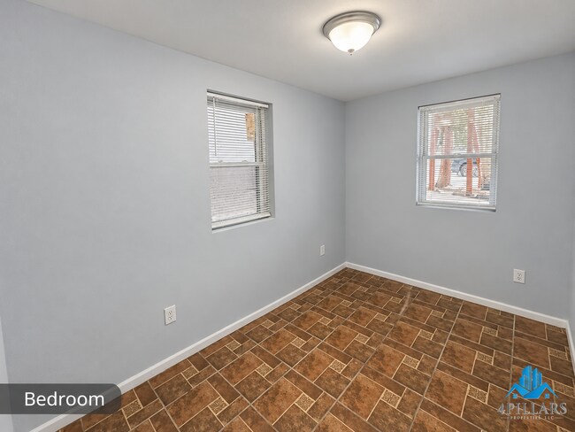 Building Photo - 5647 Sohl Ave