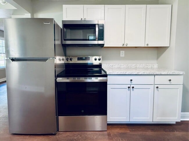 Building Photo - 355 Rankin Blvd