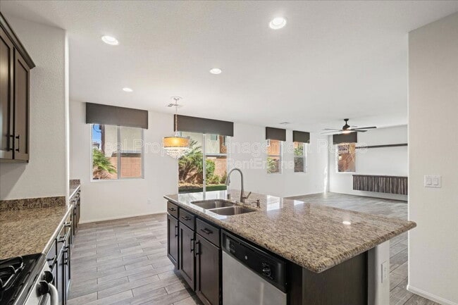 Building Photo - 628 Wounded Star Ave