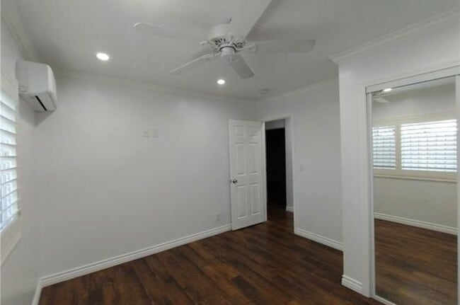 Building Photo - 13714 Hoyt St