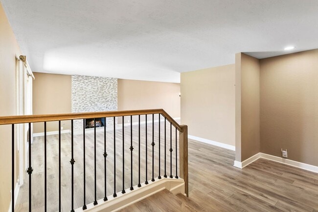 Building Photo - Move-In Special - 50% Off First Month’s Rent! Upgraded Pool Home in Wonderful Mission Viejo Neigh...