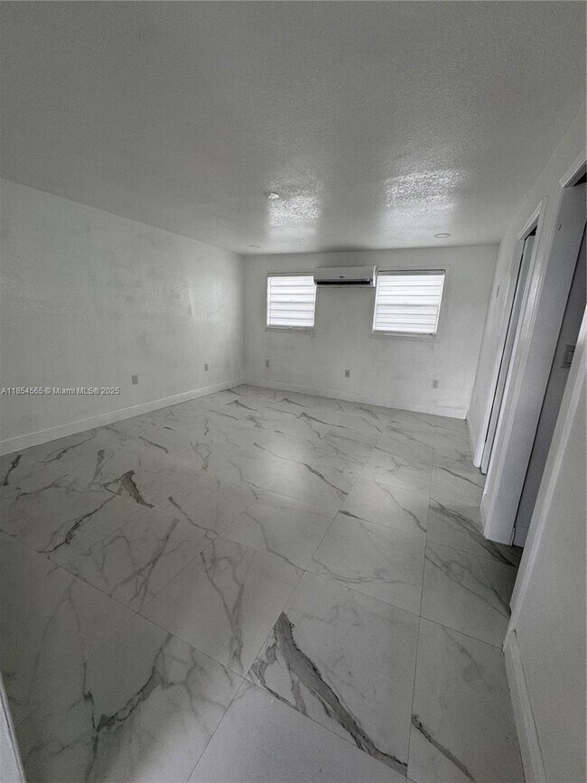 Building Photo - 11530 SW 139th Terrace
