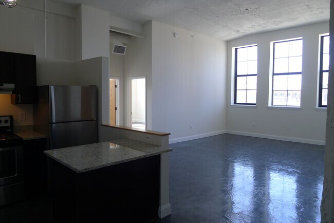 Interior Photo - Garfield Lofts