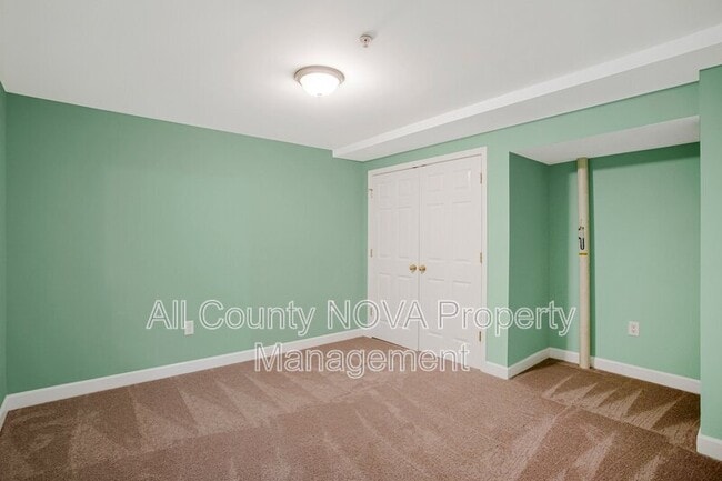 Building Photo - 12105 N Keys Rd