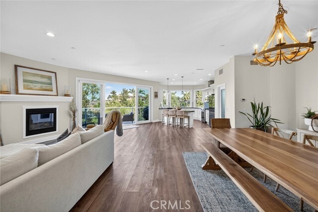 Building Photo - 214 Avenida Montalvo