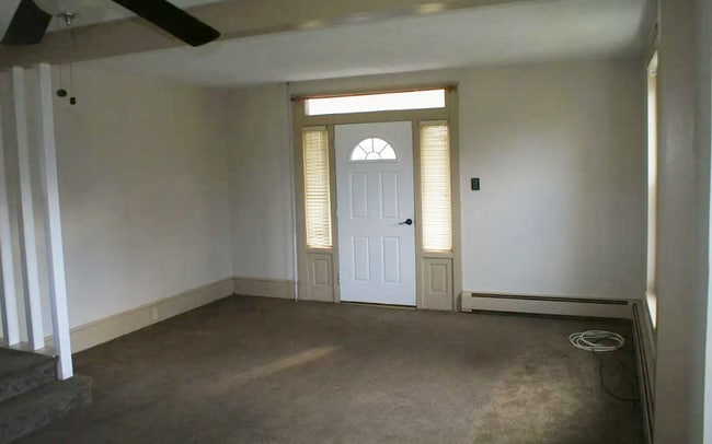 Building Photo - Fleetwood Borough Rental
