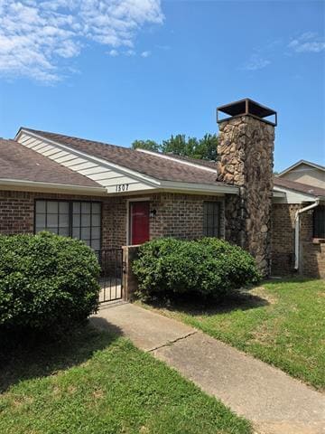 Primary Photo - 1507 Cherrycrest Ln