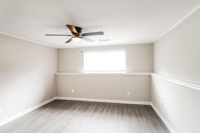 Building Photo - 6158 Raintree Bend